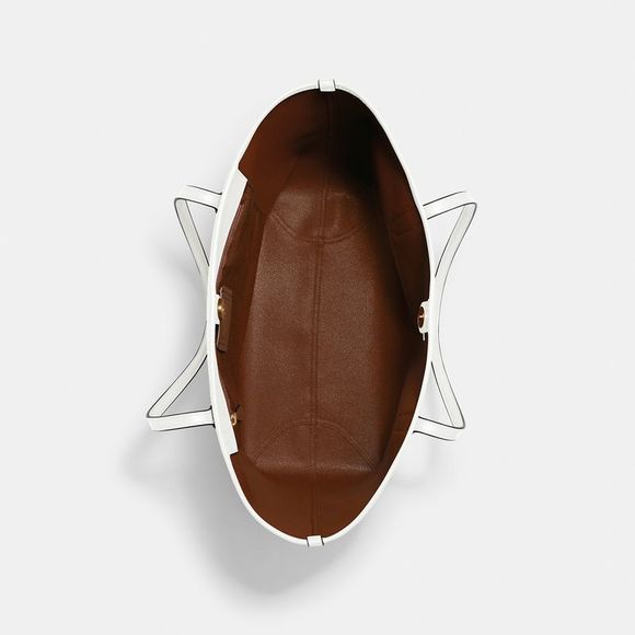 NWT Coach Outlet City Tote Bag In Signature Canvas - Picture 3 of 5